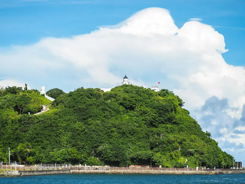 kaohsiung-lighthouse-mount-cihou